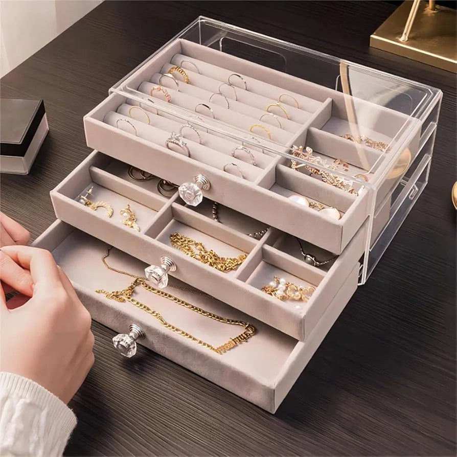Spacious 3 layers jewelry organizer for daily use