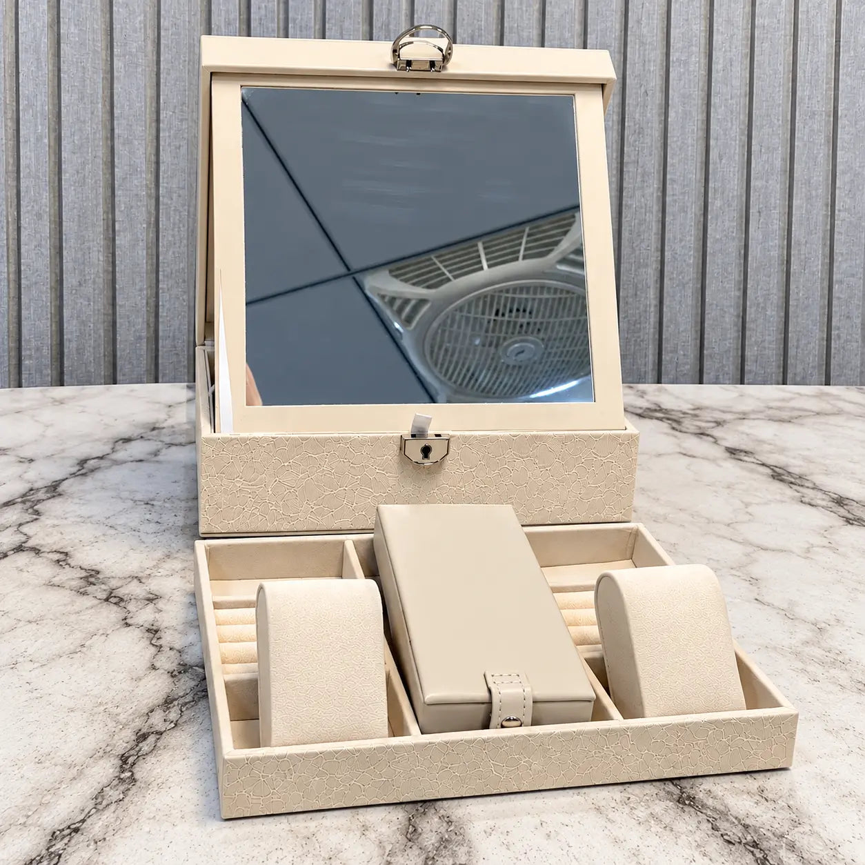 Luxury Compact Jewellery Organizer Box | Jewellery Storage Case